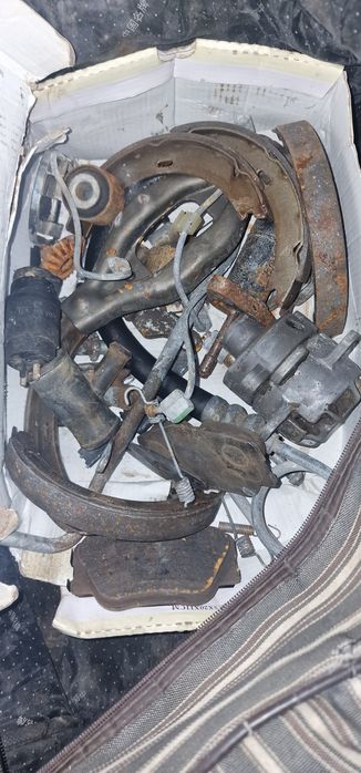 Запчасти мерса продам