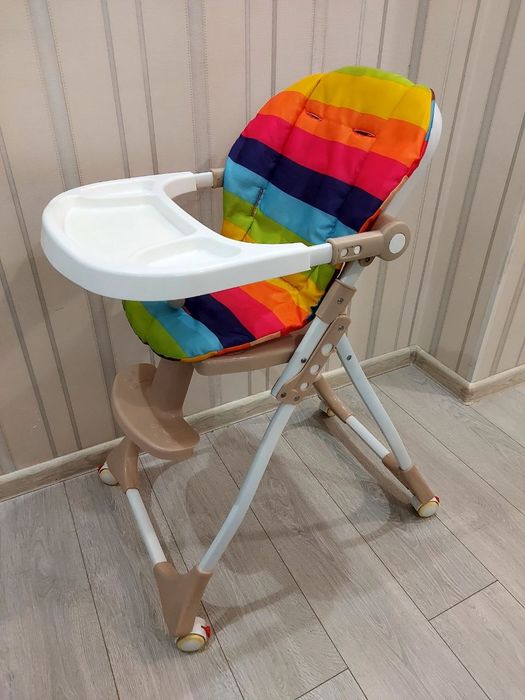 Стульчик для кормления детский