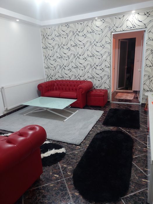 APARTAMENT  3  CAMERE  / Zonă  Centrală  /