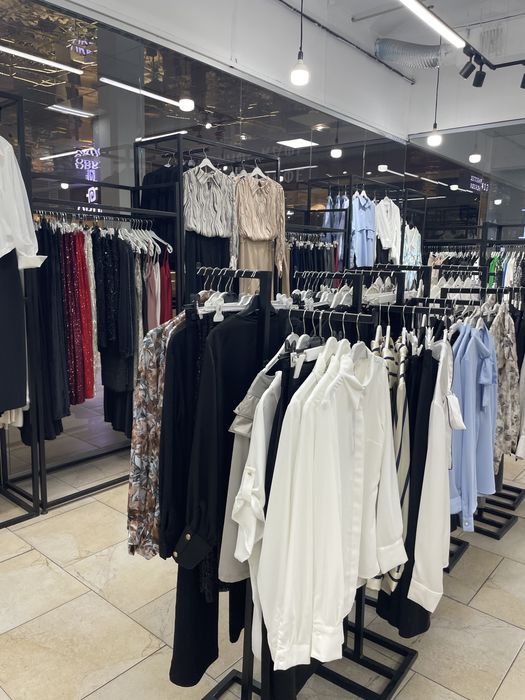 Продам бутик с оборудованием