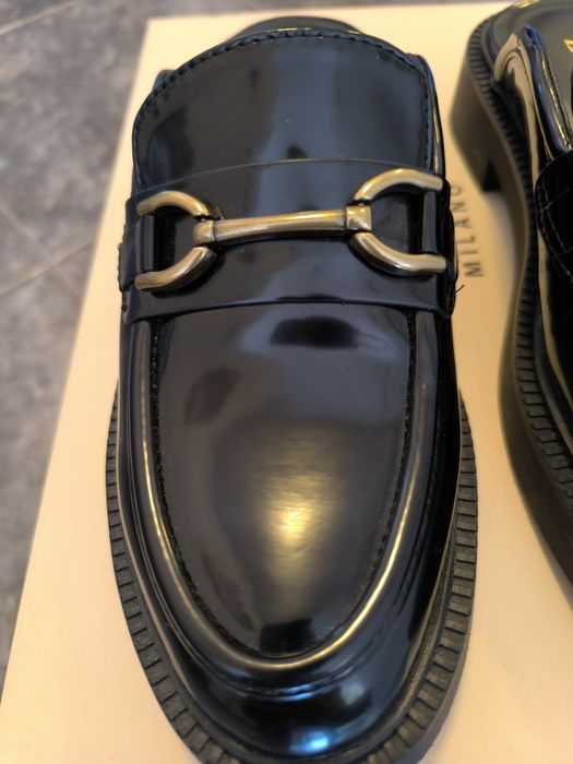 Уникални дамски мокасини на zara