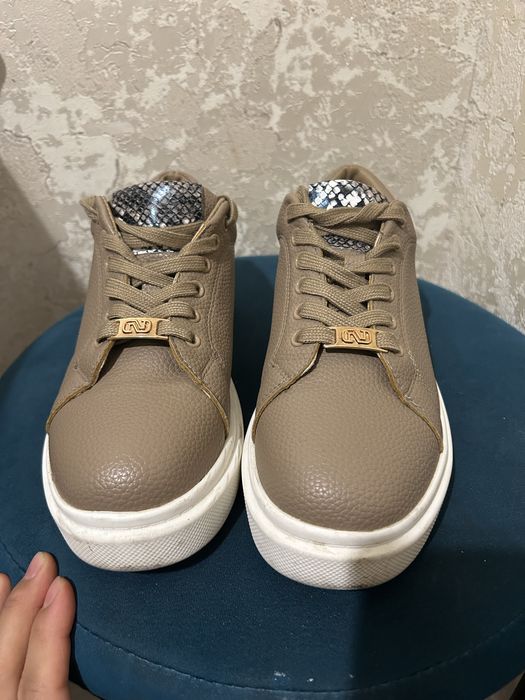 Nursace крассовка