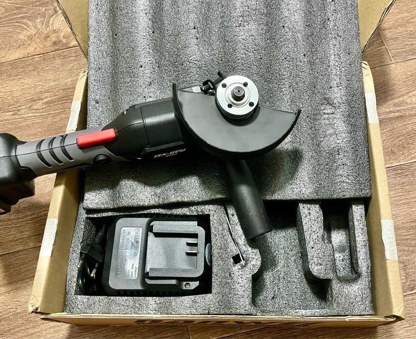 УШМ. Болгарка. 125 мм