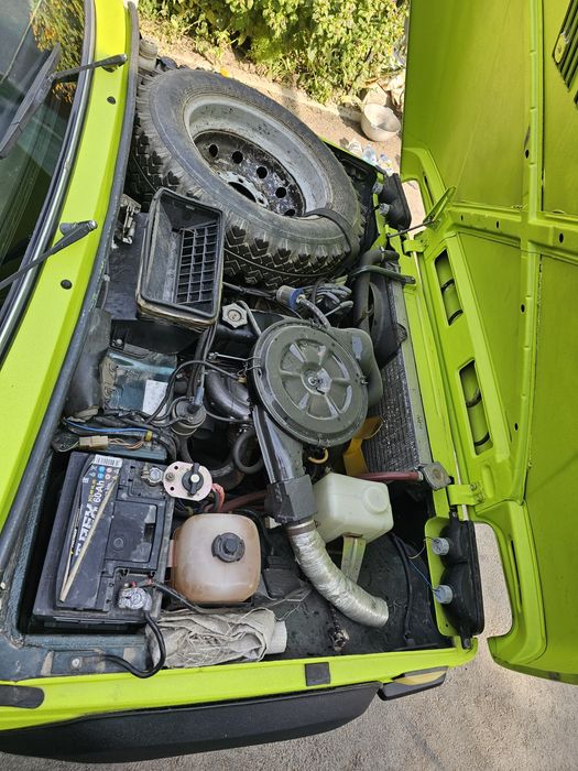 Продам машину Ваз 2121