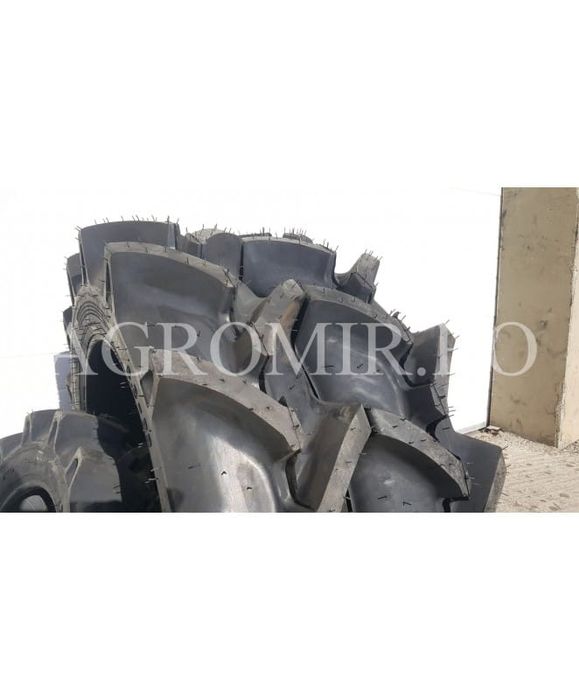 8.3-22 bkt tr171 8pr tt  Cauciucuri tractor, Fiat, Case, Fendt, John Deere, New Holland, Massey Ferguson, UTB   Cauciucuri tractor, Fiat, Case, Fendt,