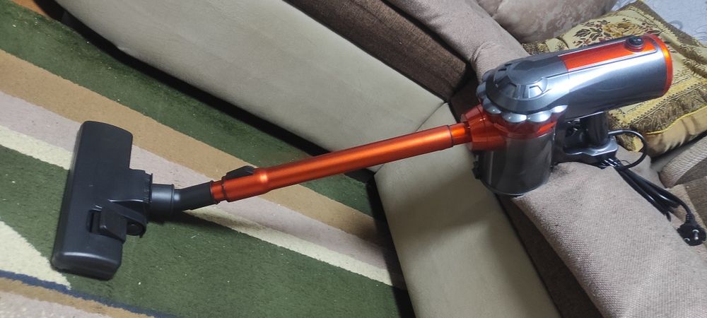 Вертикальный Ручной Пылесос Проводной .