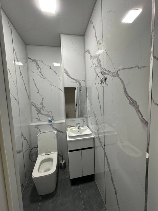 Сдаю! НОВАЯ 4-ком кв около метро  Миллий бог