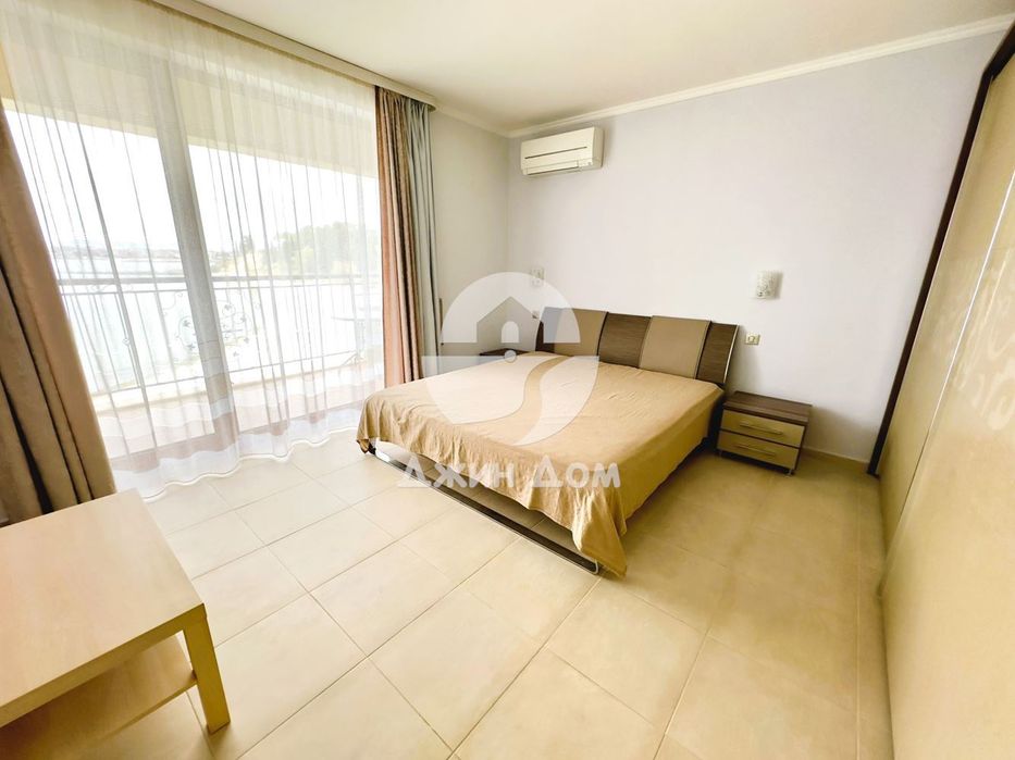 Тристаен апартамент с ПАНОРАМА МОРЕ в Акротирия Бийч, гр. Несебър