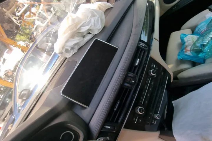 etrier usa portiera aripa carenaj boxa planetara fuzeta brat bara stabilizatoare stanga dreapta BMW x5 f15 motor 3.0d 313cp n57d30b dezmembrez dezmembrari piese