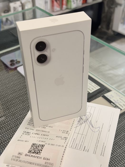 Apple iPhone 16 128GB White Чисто Нов!