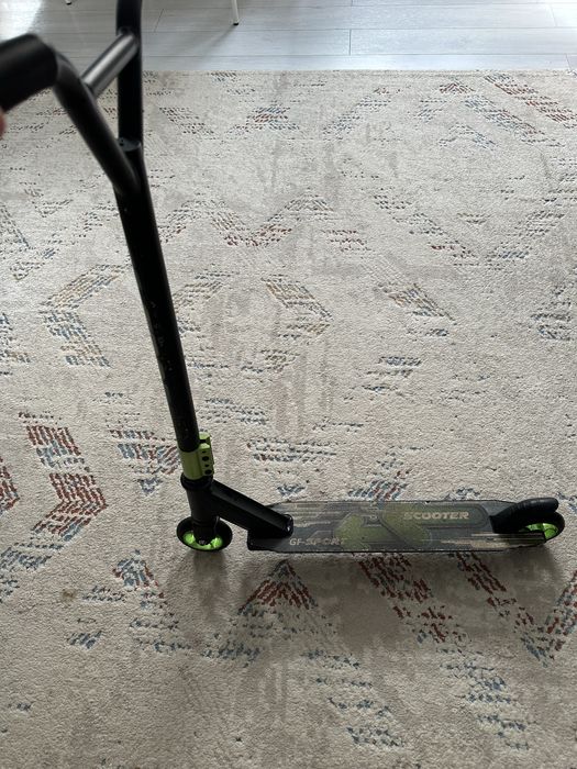 Продается трюковой самокат