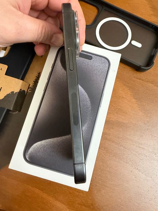 iPhone 15 Pro Black Titanium