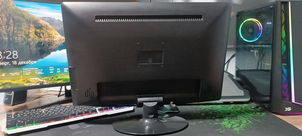 Монитор компьютерный