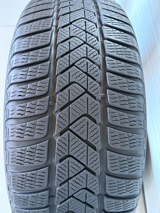 4бр зимни гуми 225/55/17/Pirelli Sottozero3 winter MO*/dot3221/6.5мм /