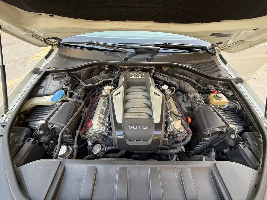 Audi Q7 4.2 Quattro — в идеальном состоянии срочная продажа