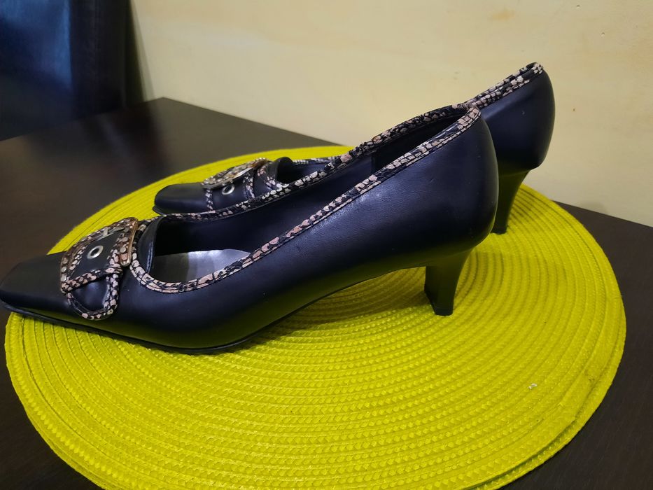 Pantofi NOI nr.39/40 cu platforma