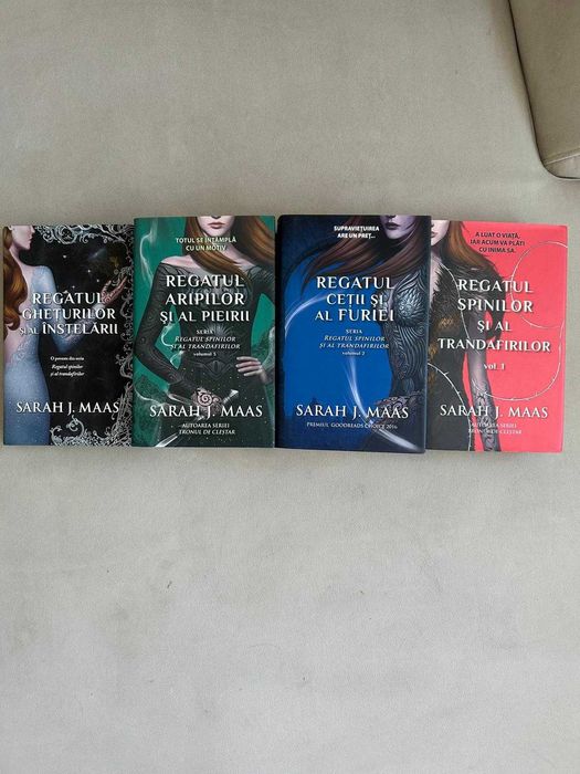 Vol 1,2,3 si nuvela regatul spinilor si al trandafirilor sarah j maas