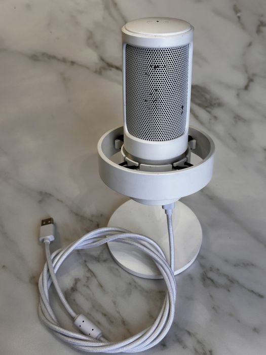 микрофон Fifine Ampligame A8