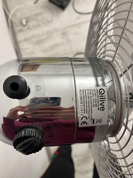 Ventilator de podea Qilive 50W, 3 viteze, oscilatie, argintiu inox