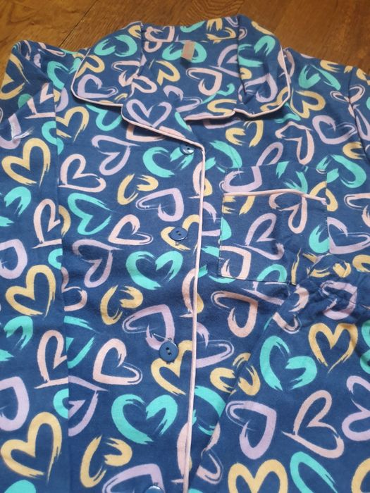 Продам пижаму для девочки Новая