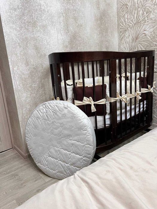 Детский манеж из дерева