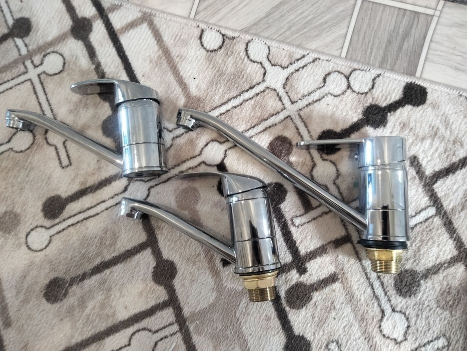 Продам смеситель.