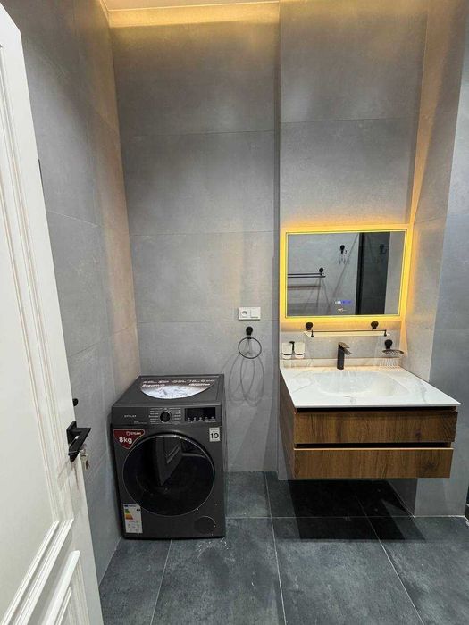 Продается 2-х комнатная квартира на Чинабаде