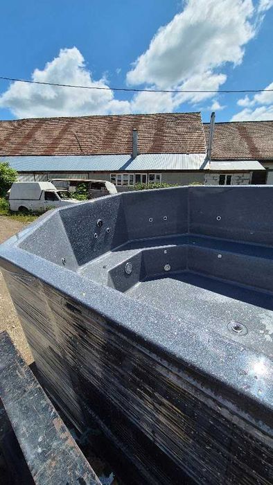 Piscină mică din fibră de sticlă – Pachet FULL cu hidromasaj