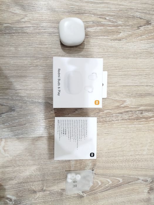 Redmi buds 6 play