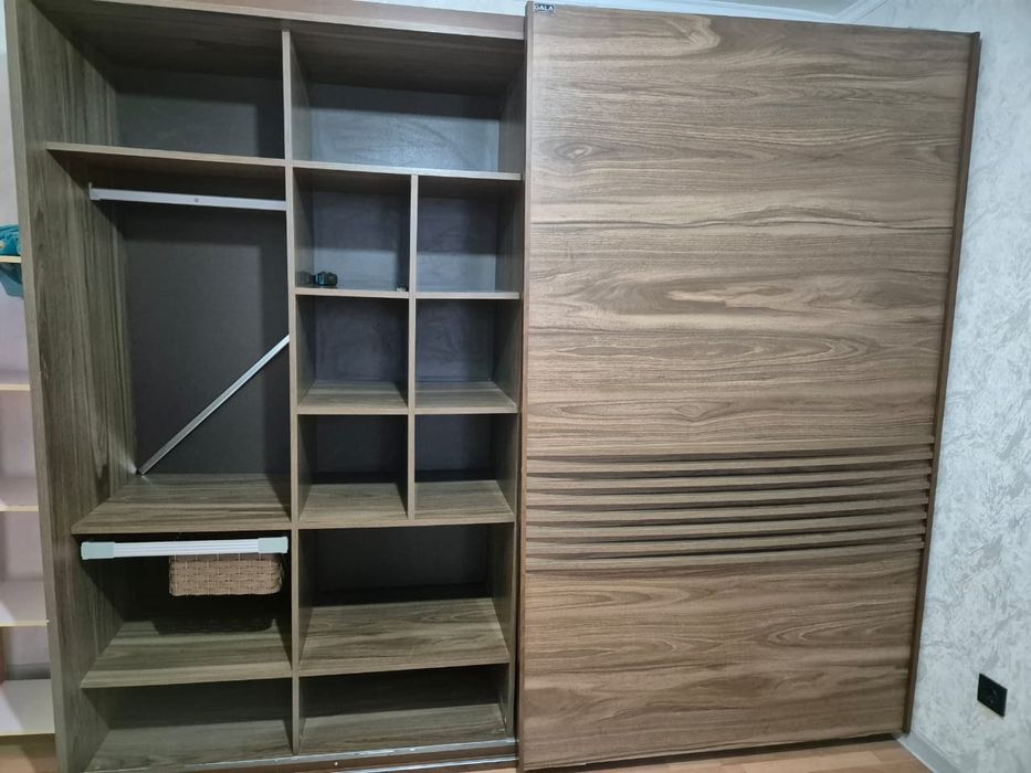 Шкаф купе в отличном состоянии