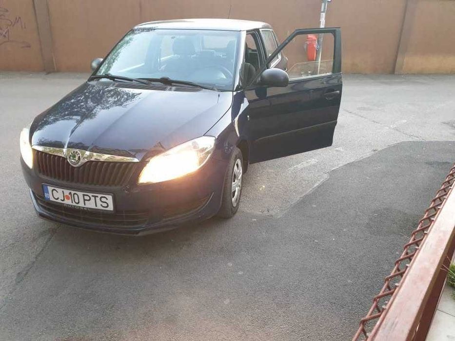 SKODA Fabia 2012 — imagine 4