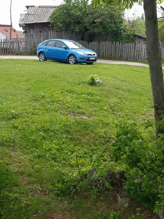 Vând Ford focus 2011 benzină aspirat 1.6 + GPL  Lpg+