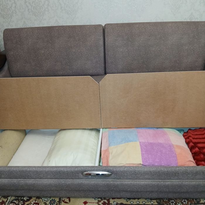 Продам диван в отличном состоянии