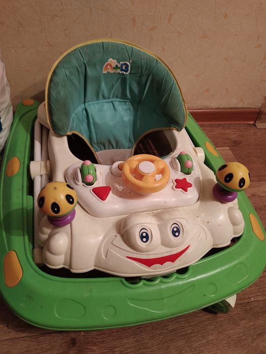 Продам Ходунки детские