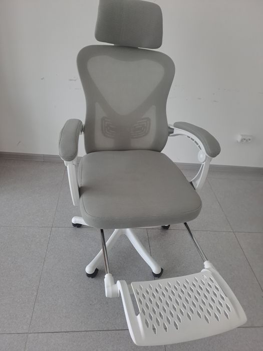 Офисное кресло новое