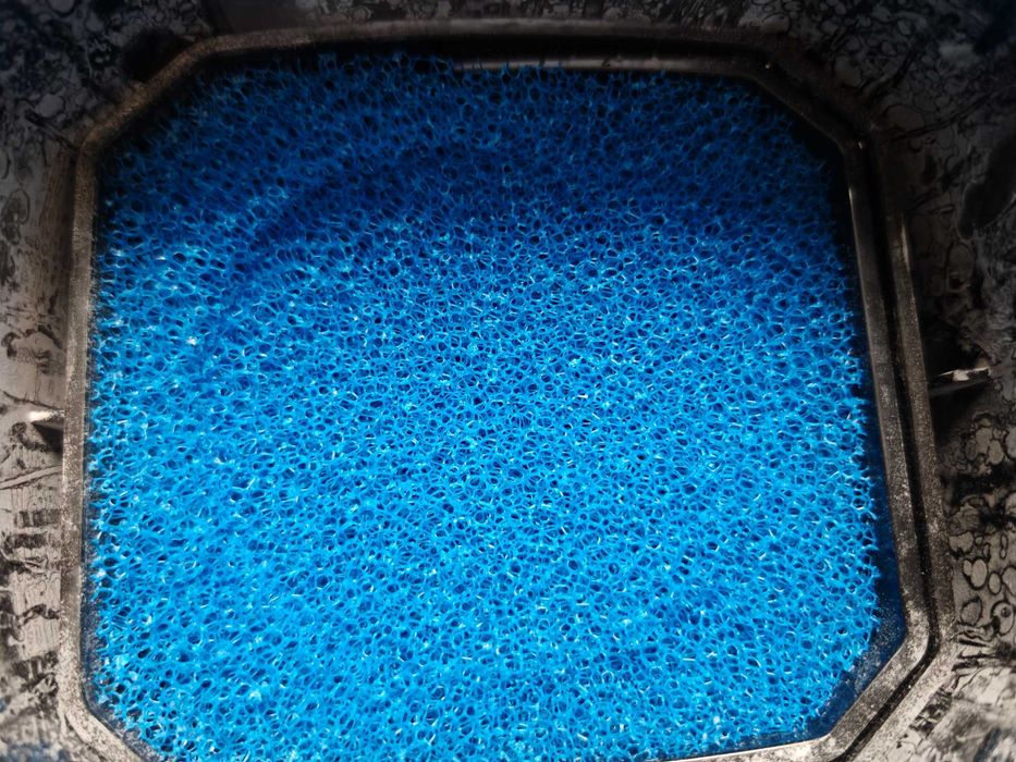 Продавам външен филтър JBL CristalProfi e702