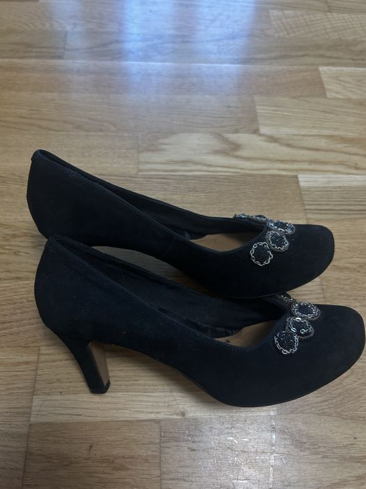 Pantofi Clarks cu toc