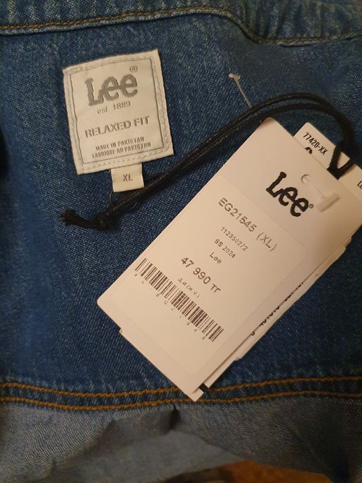 Новое Платье бренда  "Lee".