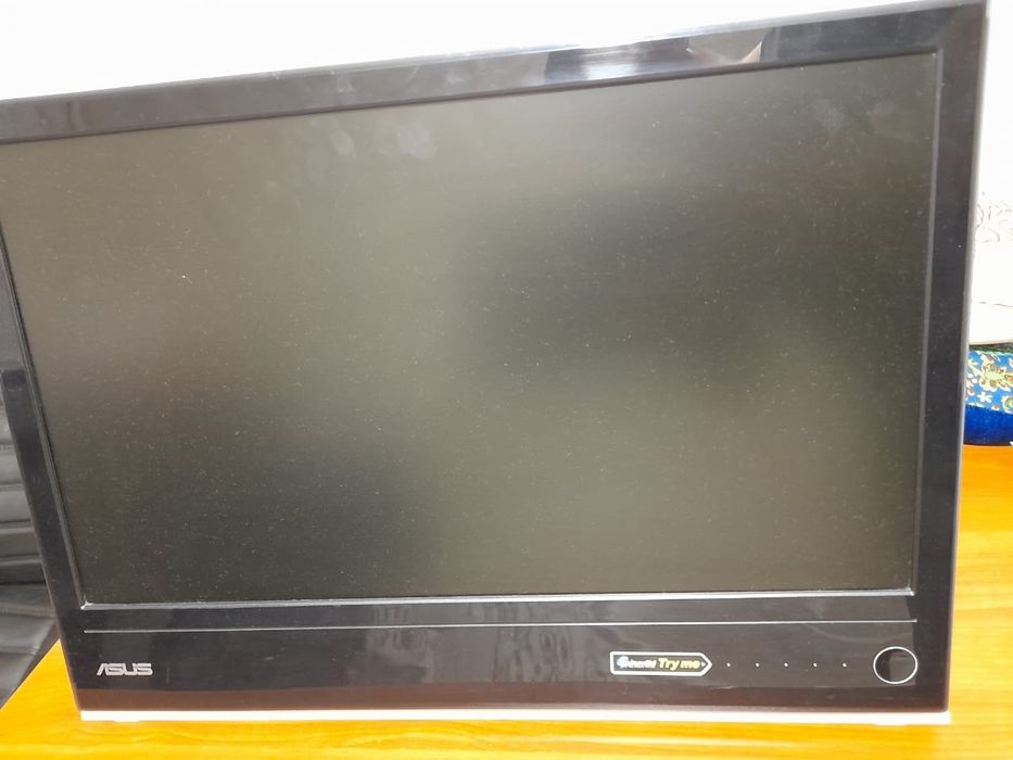 Продается монитор