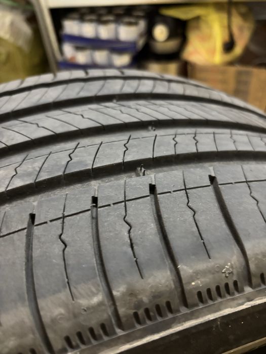 Лятна гума MICHELIN 255 45 20 единична