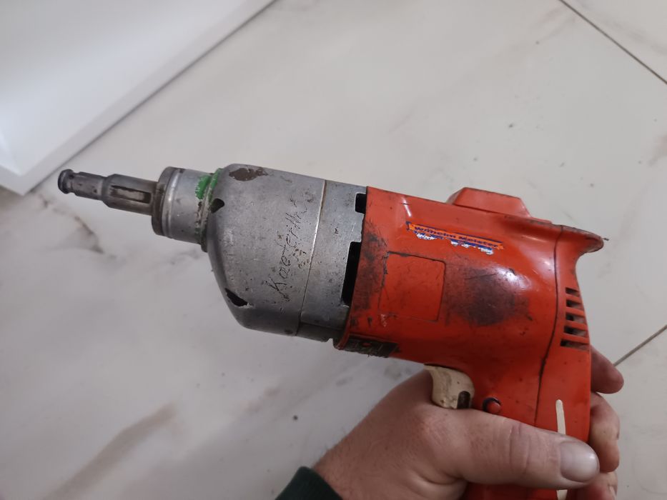 Fein Mașină de înșurubat ,utilizează tarozi !