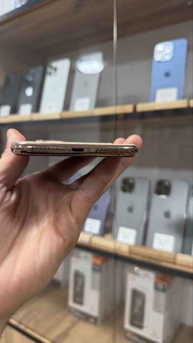 iPhone 11 Pro Max