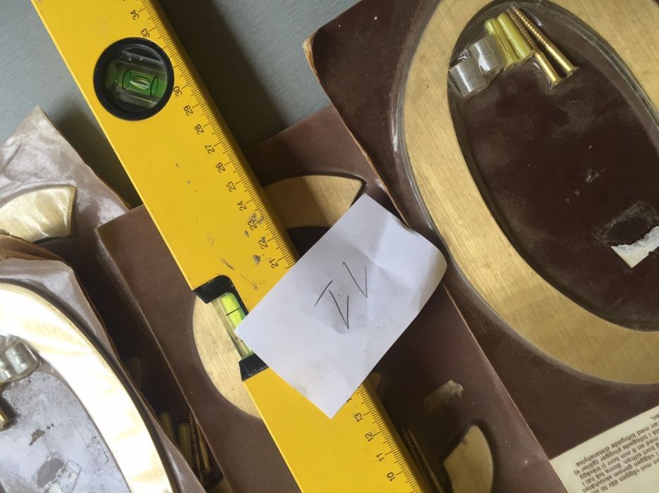 немски месингови цифри за врата