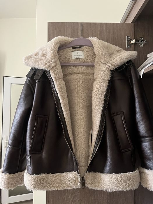 Stradivarius geacă aviator cu blană – mărimea S