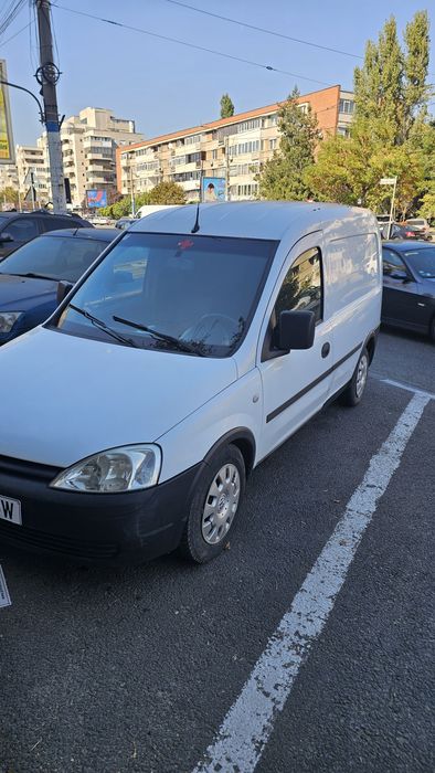 Vand Opel combo.