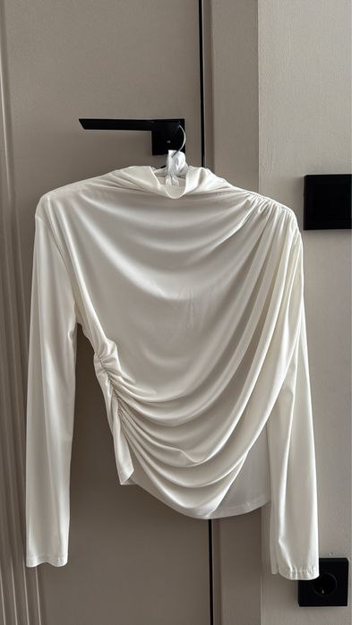 Продам жакеты и кофточки