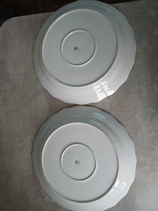 Фарфоровые блюдо