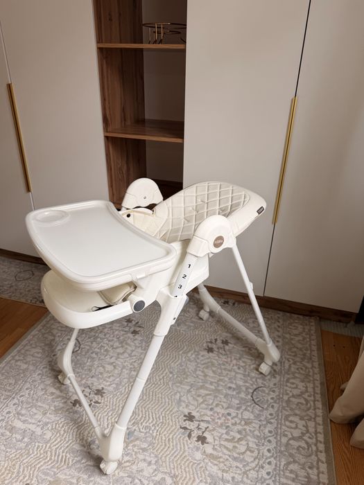 Продам стульчик для кормления