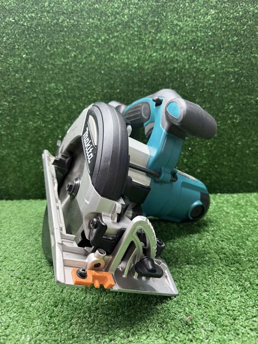 Циркуляр на Makita DHS630, 2024 година