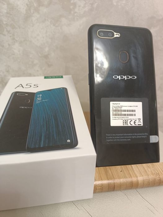 Продам смартфон OPPO A5s. Отличное состояние.Б/у.Торг.